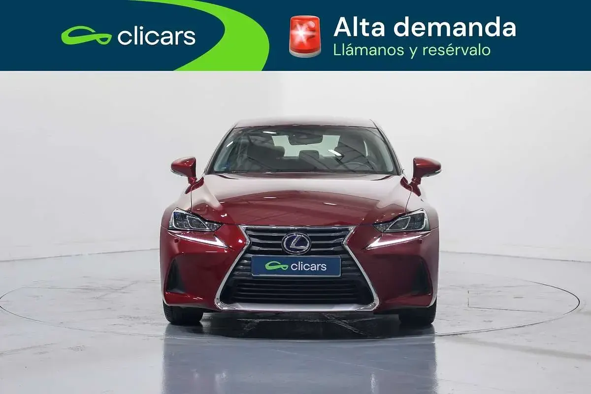 Usado Lexus IS300h Executive Line 181 CV (133 kW) 2017 Rojo Berlina