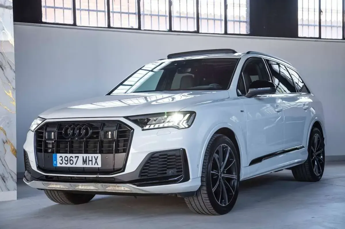 Usado Audi Q7 S-Line 286 CV (210 kW) 2023 Blanco SUV