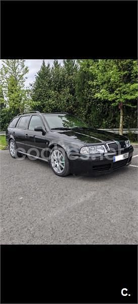 Usado Skoda Octavia RS 180 CV (132 kW) 2004 Negro Familiar