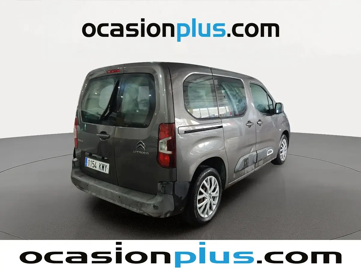 Usado Citroën Berlingo Feel 110 HP (80 kW) 2019 Cinzento Monovolume