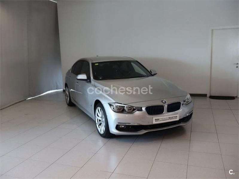Gris / plata Usado 2017 BMW 330e Berlina | 21.000 € (Buen precio) - Imagen 1/4