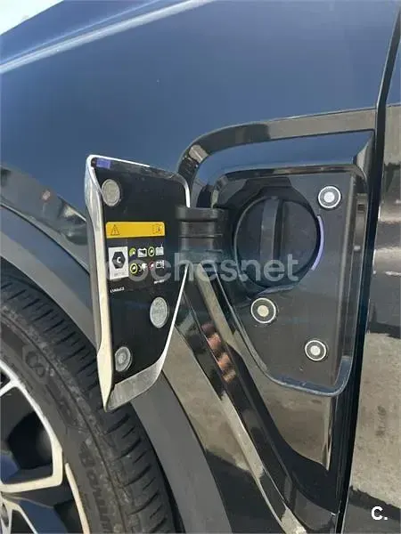 Usado Lynk & Co 01 261 CV (191 kW) 2023 Negro SUV