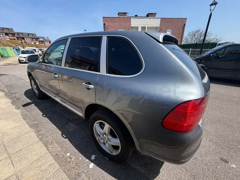 Usado Porsche Cayenne S 340 CV (250 kW) 2003 Gris / plata SUV