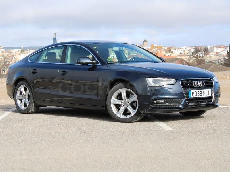 Usado Audi A5 Sportback 143 CV (105 kW) 2012 Azul Utilitario
