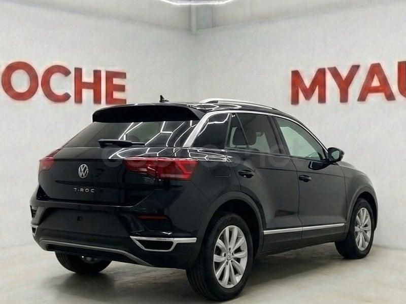 Usado VW T-Roc Life 150 CV (110 kW) 2023 Negro SUV