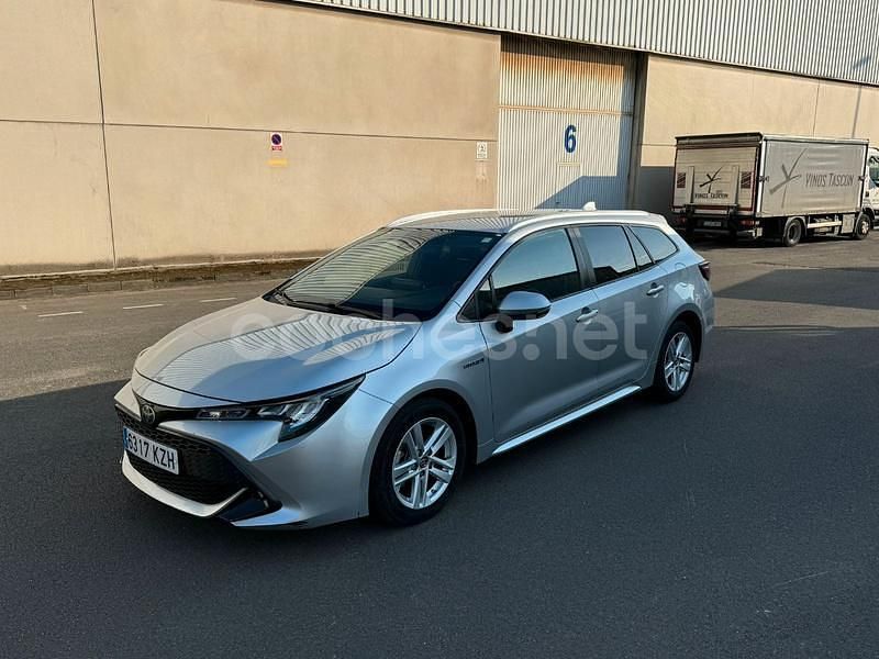 Gris / plata Usado 2019 Toyota Corolla Active Familiar | 15.990 € (Precio justo) - Imagen 1/4