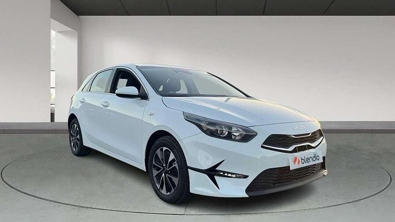 Nuevo Kia Ceed 101 CV (74 kW) 2025 Blanco Utilitario
