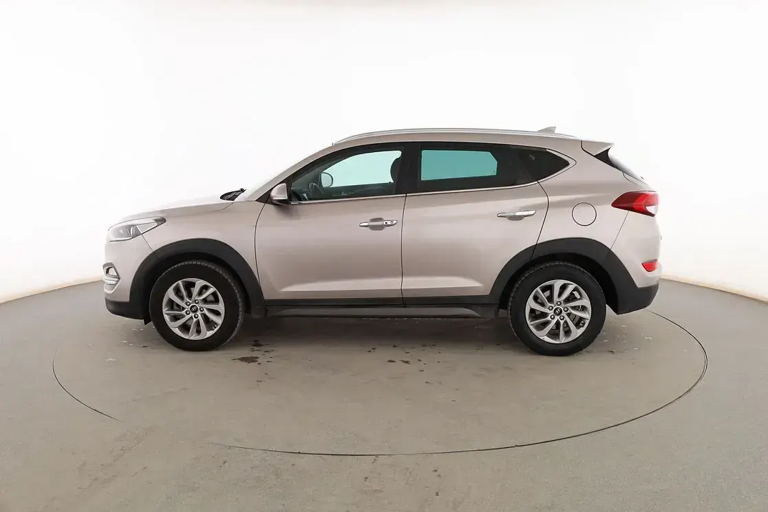 Usado Hyundai Tucson 116 CV (85 kW) 2015 Beige SUV