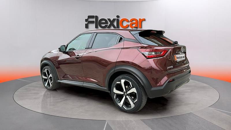 Usado Nissan Juke Acenta 117 CV (86 kW) 2019 Granate SUV