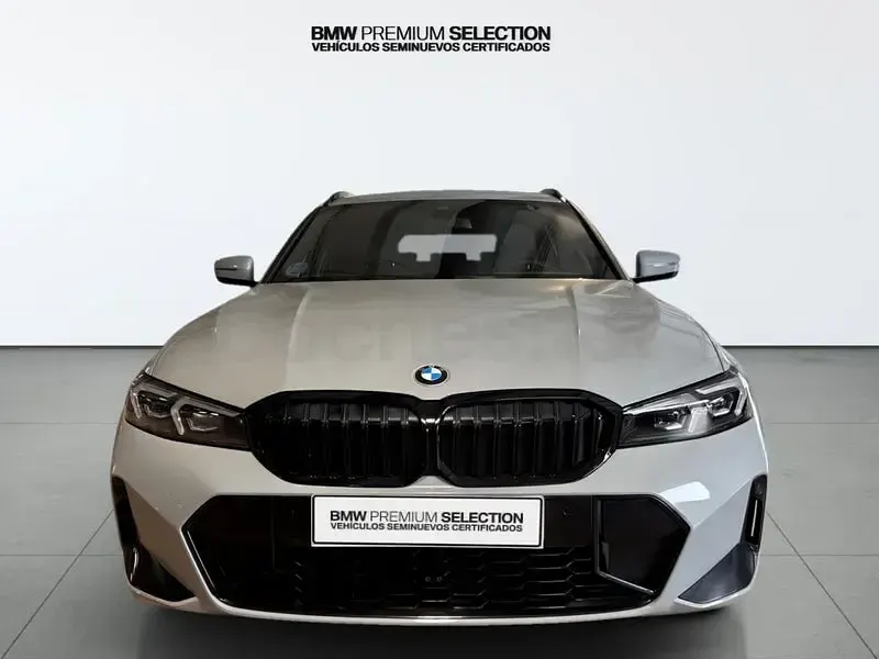 Usado BMW 320e Comfort Edition 190 CV (139 kW) 2025 Gris / plata Familiar