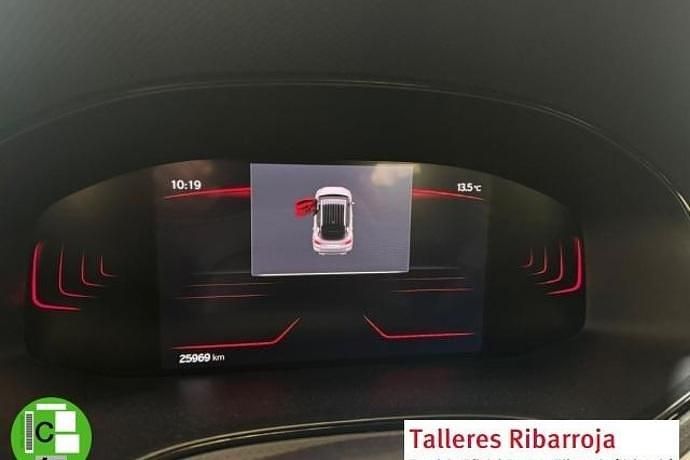 Usado Seat Arona FR 110 CV (80 kW) 2023 SUV
