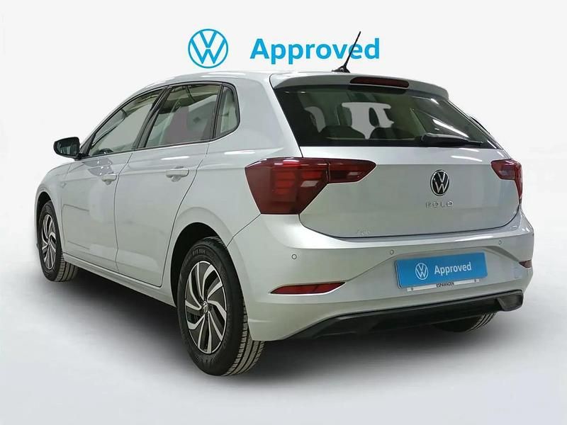 Usado VW Polo Life 95 CV (69 kW) 2024 Utilitario