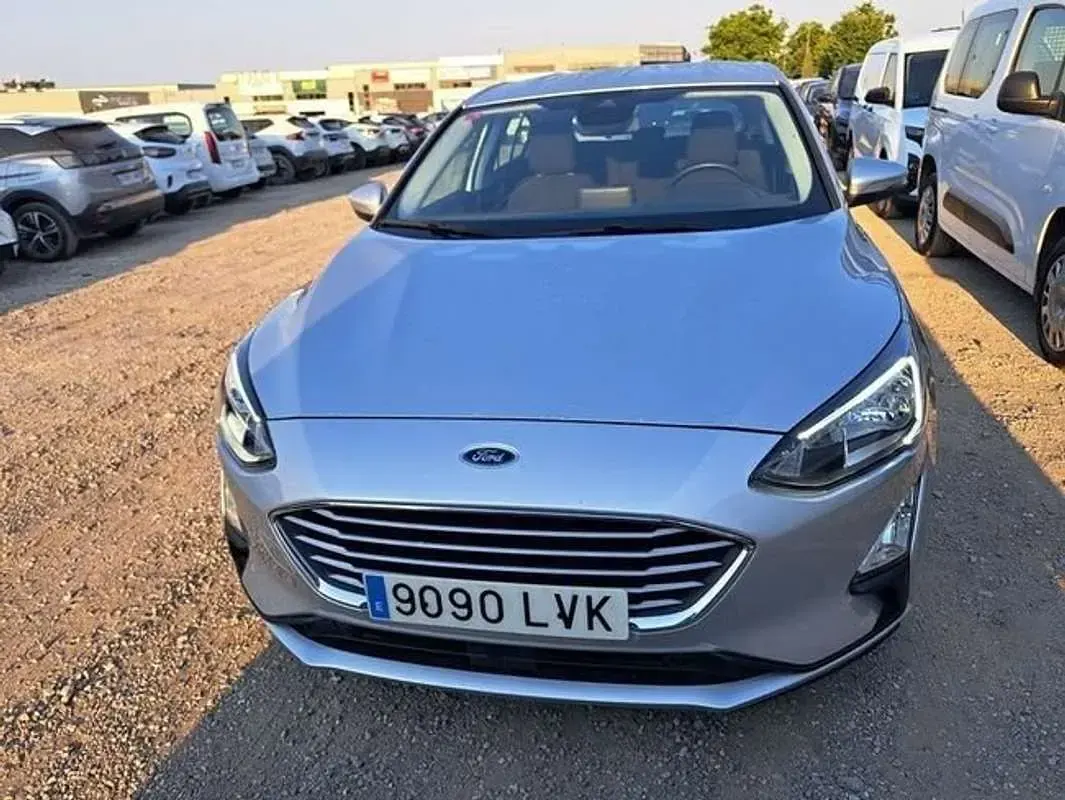 Usado Ford Focus Trend+ 125 CV (91 kW) 2021 Blanco Utilitario