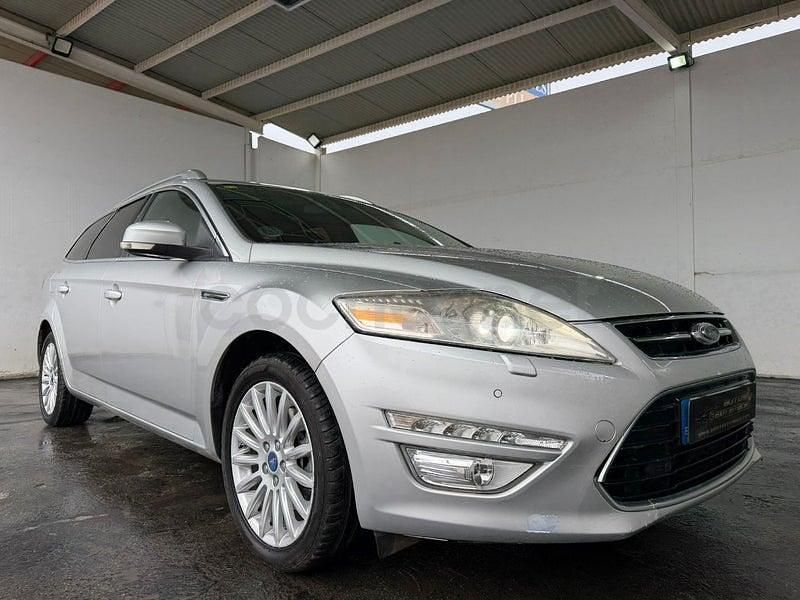 Usado Ford Mondeo Titanium 163 CV (119 kW) 2011 Gris / plata Familiar