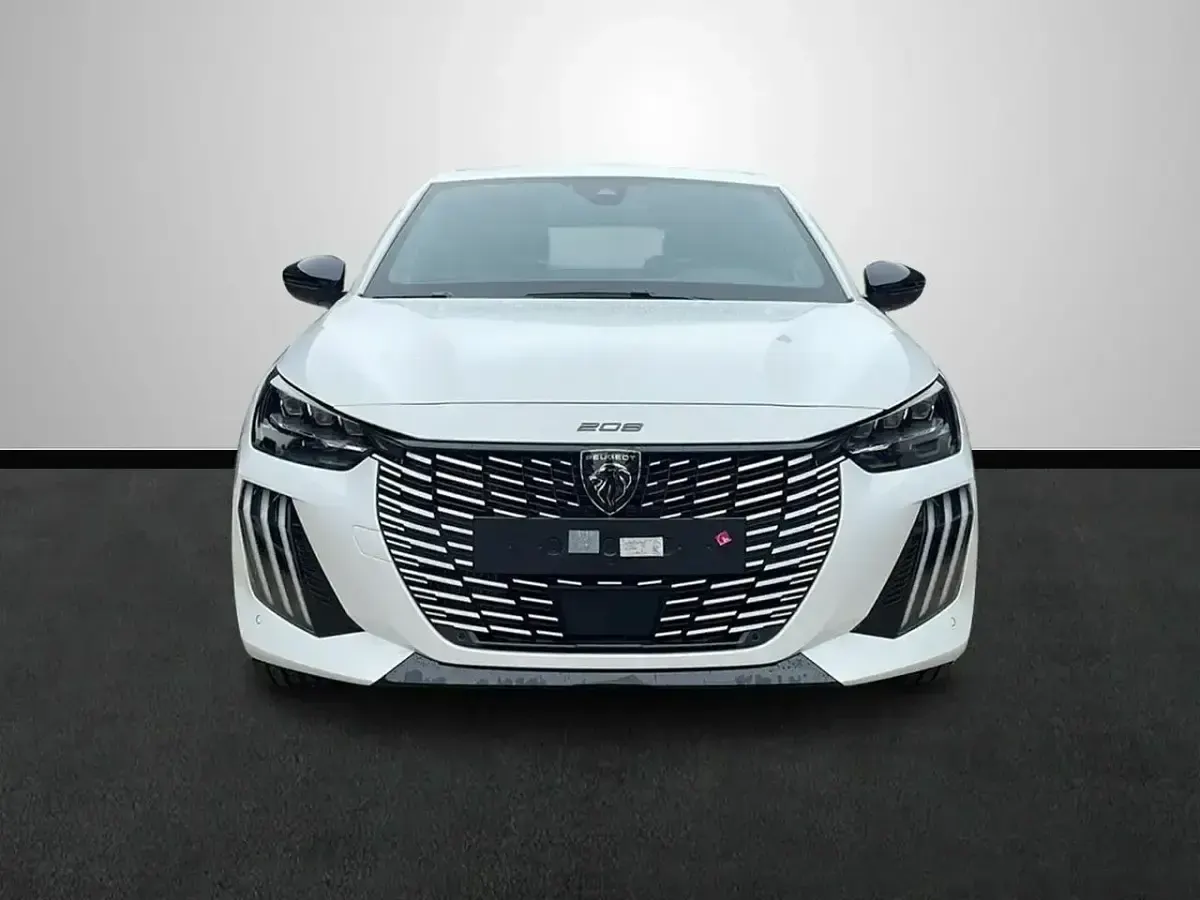 Nuevo Peugeot 208 GT 145 CV (106 kW) 2025 Blanco Utilitario