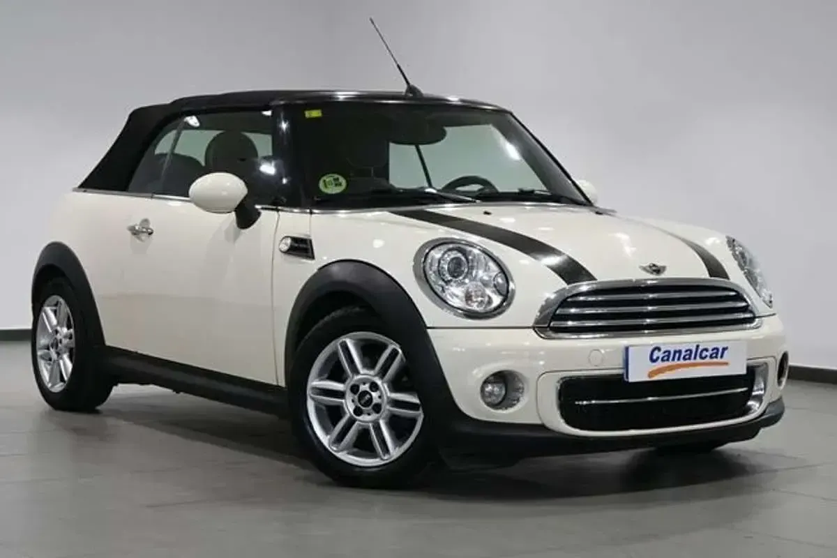 Usado Mini Cooper D Cabriolet 111 CV (81 kW) 2013 Beige Descapotable