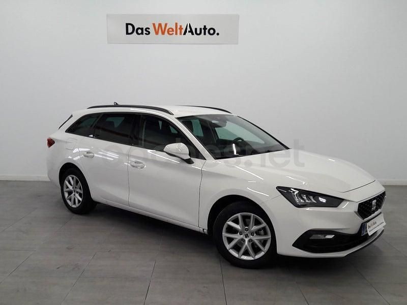 Usado Seat Leon Style 116 CV (85 kW) 2025 Blanco Familiar