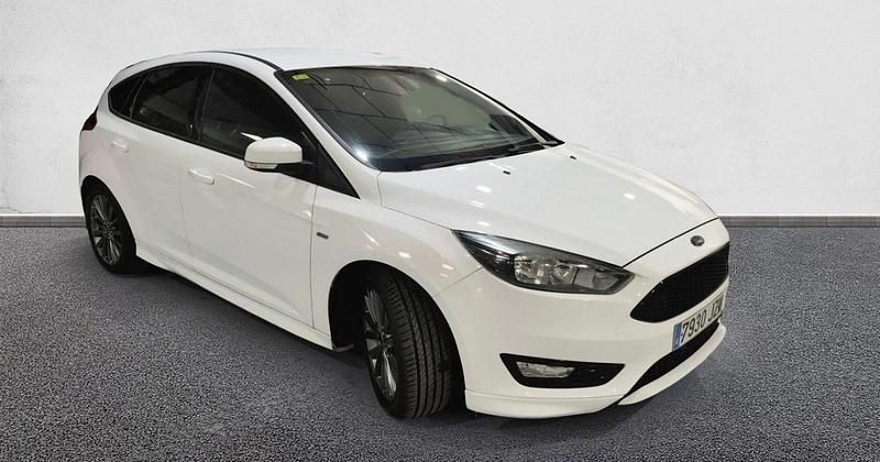 Usado Ford Focus ST-Line 125 CV (91 kW) 2017
