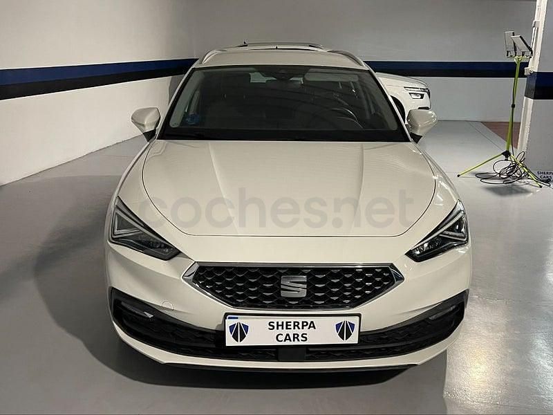 Usado Seat Leon XCELLENCE 204 CV (150 kW) 2021 Blanco Familiar