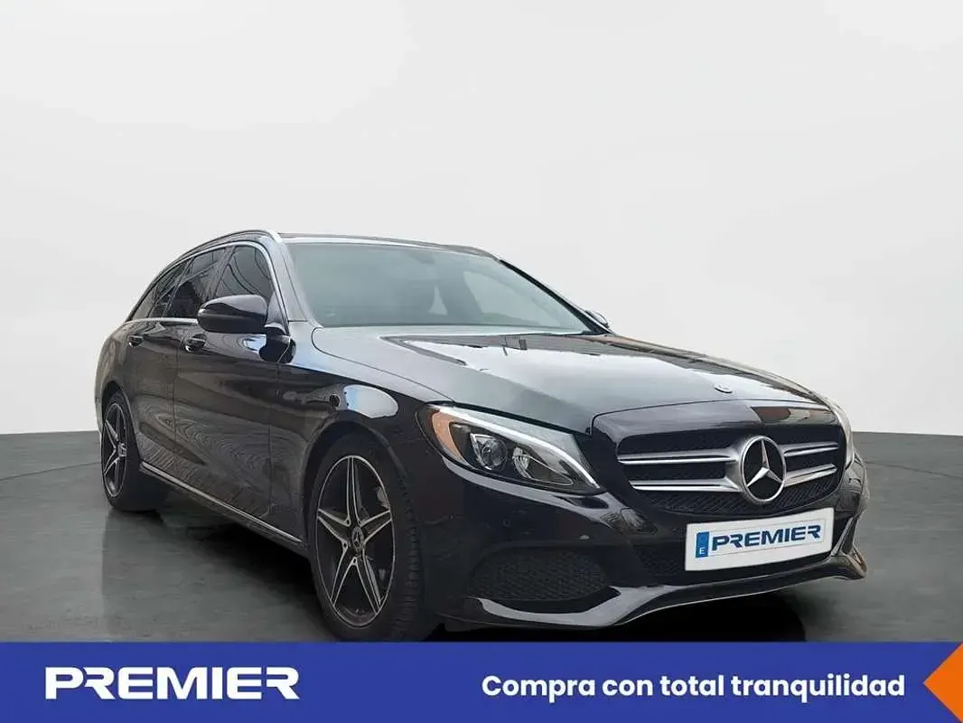 Usado Mercedes C220 170 CV (125 kW) 2017 Negro Familiar
