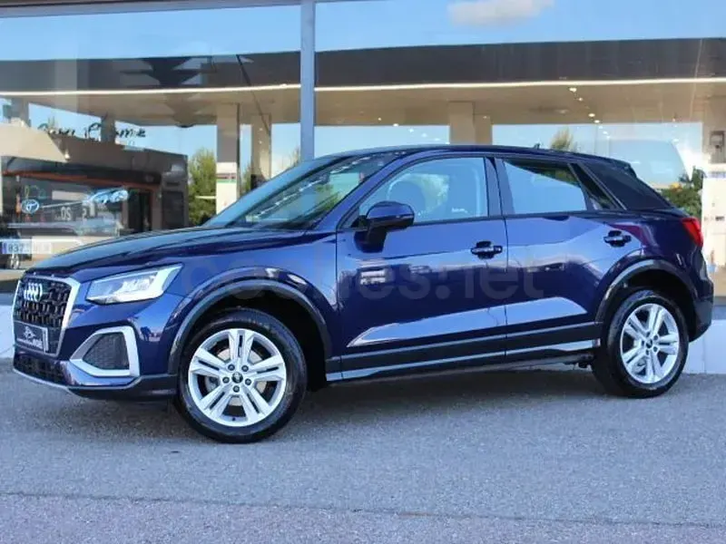 Usado Audi Q2 Advanced Plus 110 CV (80 kW) 2022 Azul SUV