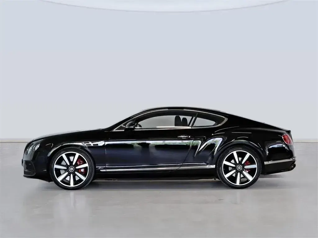 Usado Bentley Continental GT 635 CV (467 kW) 2018 Negro