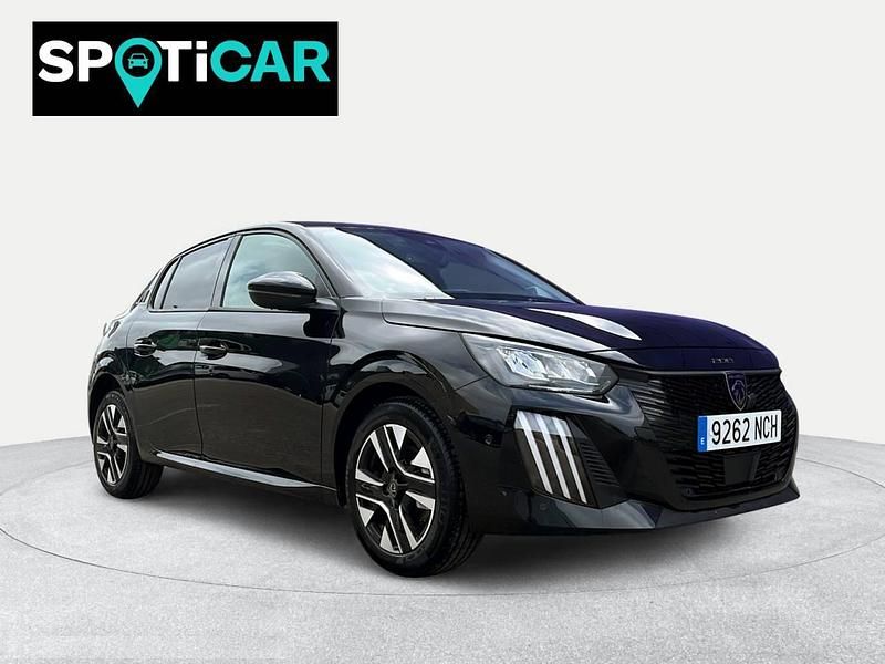 Usado Peugeot 208 Allure 100 CV (73 kW) 2025 Negro Utilitario