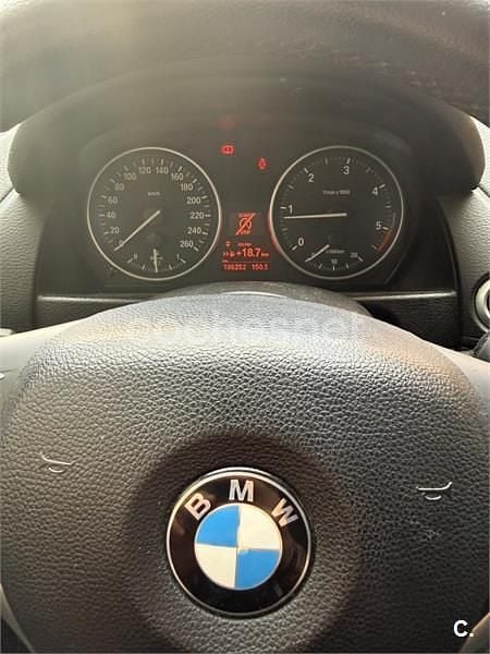 Usado BMW X1 Efficient Dynamics 163 CV (119 kW) 2014 Gris / plata SUV