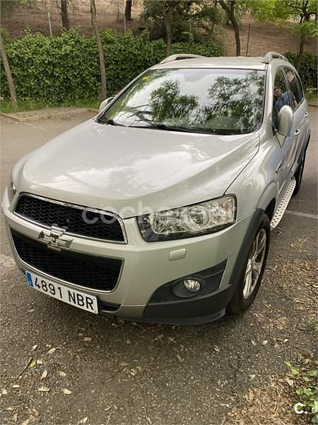 Usado Chevrolet Captiva LT 163 CV (119 kW) 2013 Gris / plata SUV