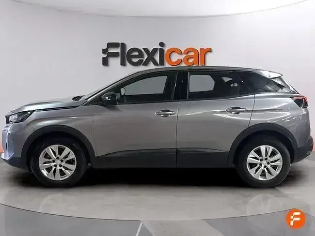 Usado Peugeot 3008 Active 130 CV (95 kW) 2023 Beige SUV