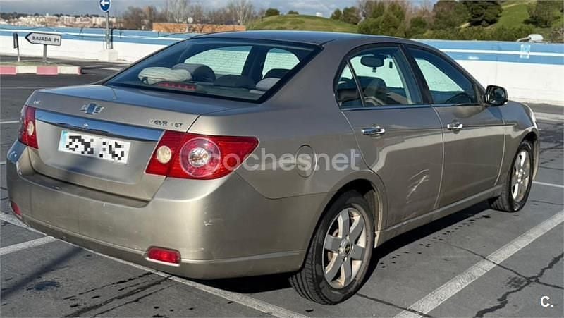 Usado Chevrolet Epica LT 150 CV (110 kW) 2007 Beige Berlina