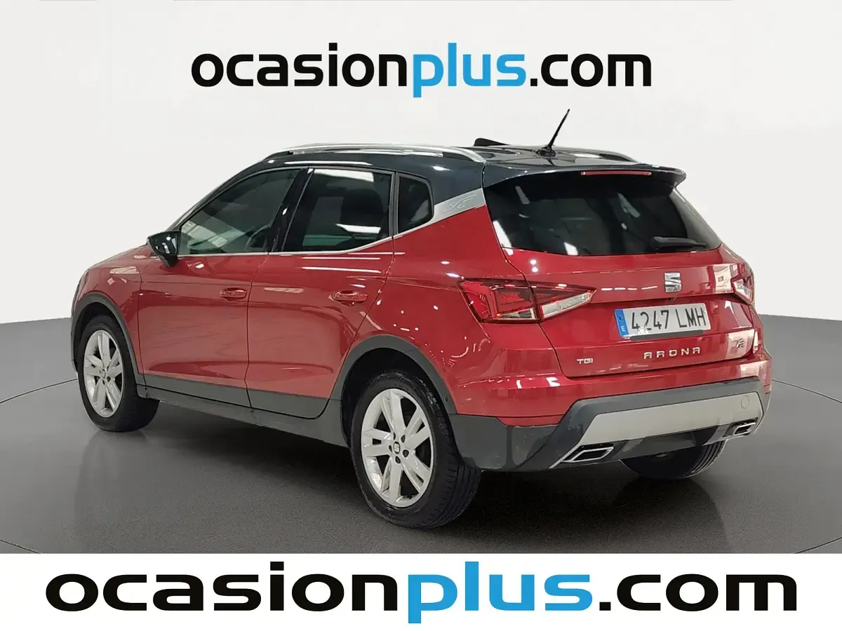 Usado Seat Arona FR 90 CV (66 kW) 2021 Rojo SUV