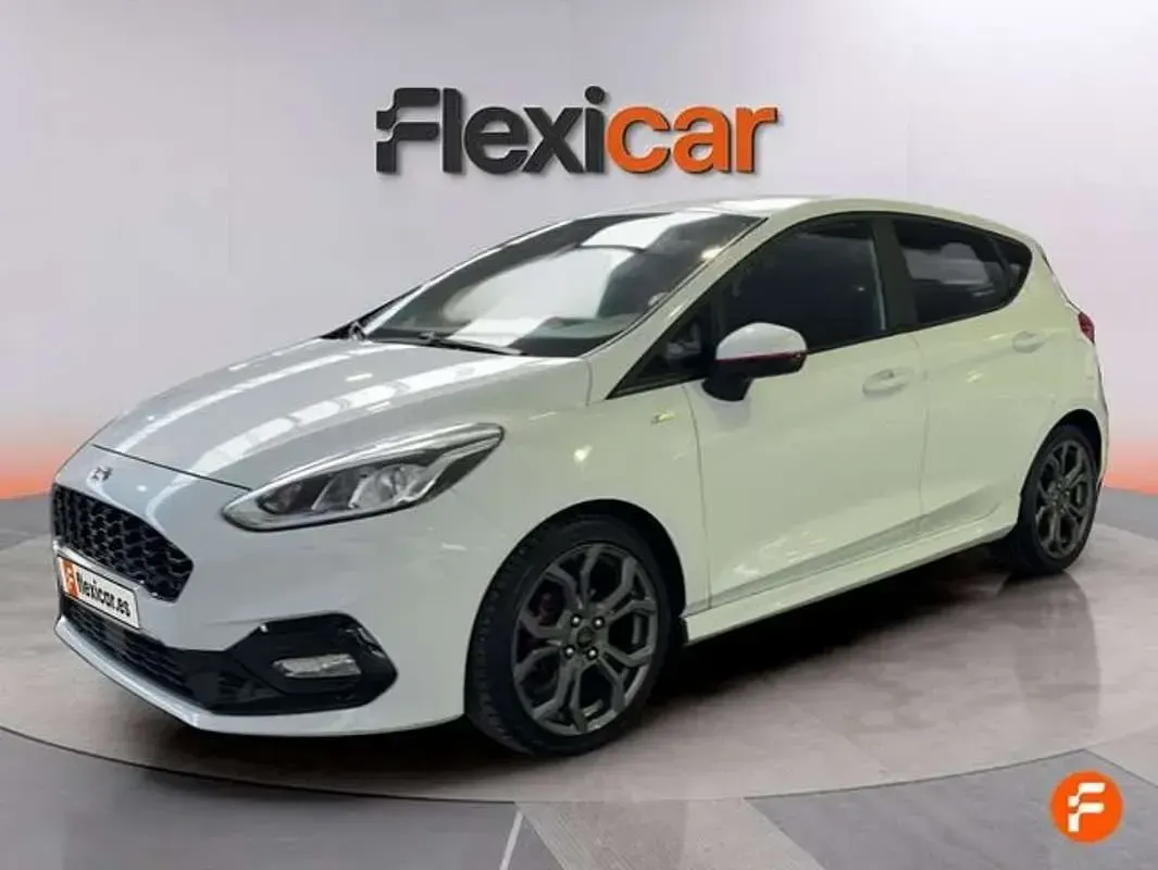 Usado Ford Fiesta ST-Line 125 CV (91 kW) 2018 Blanco Utilitario