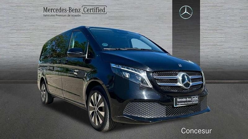 Usado Mercedes E250 190 CV (139 kW) 2023 Negro Familiar