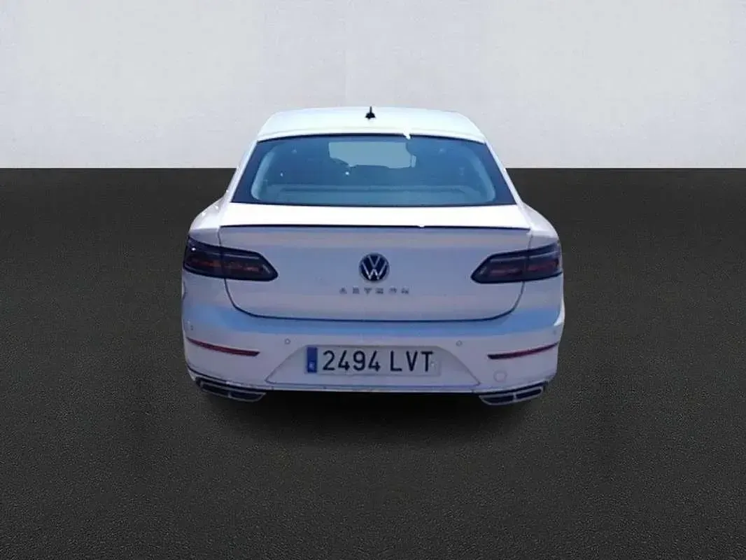 Usado VW Arteon R-line 150 CV (110 kW) 2022 Blanco Coupe