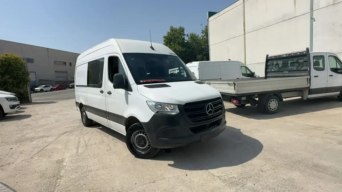 Usado Mercedes Sprinter 143 CV (105 kW) 2021 Blanco Van