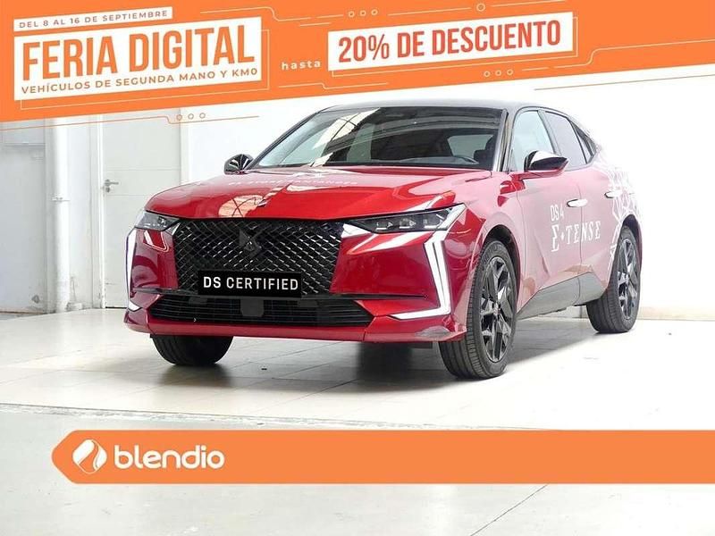Rojo Usado 2023 DS Automobiles DS4 Performance Line Plus Berlina | 37.496 € - Imagen 1/4