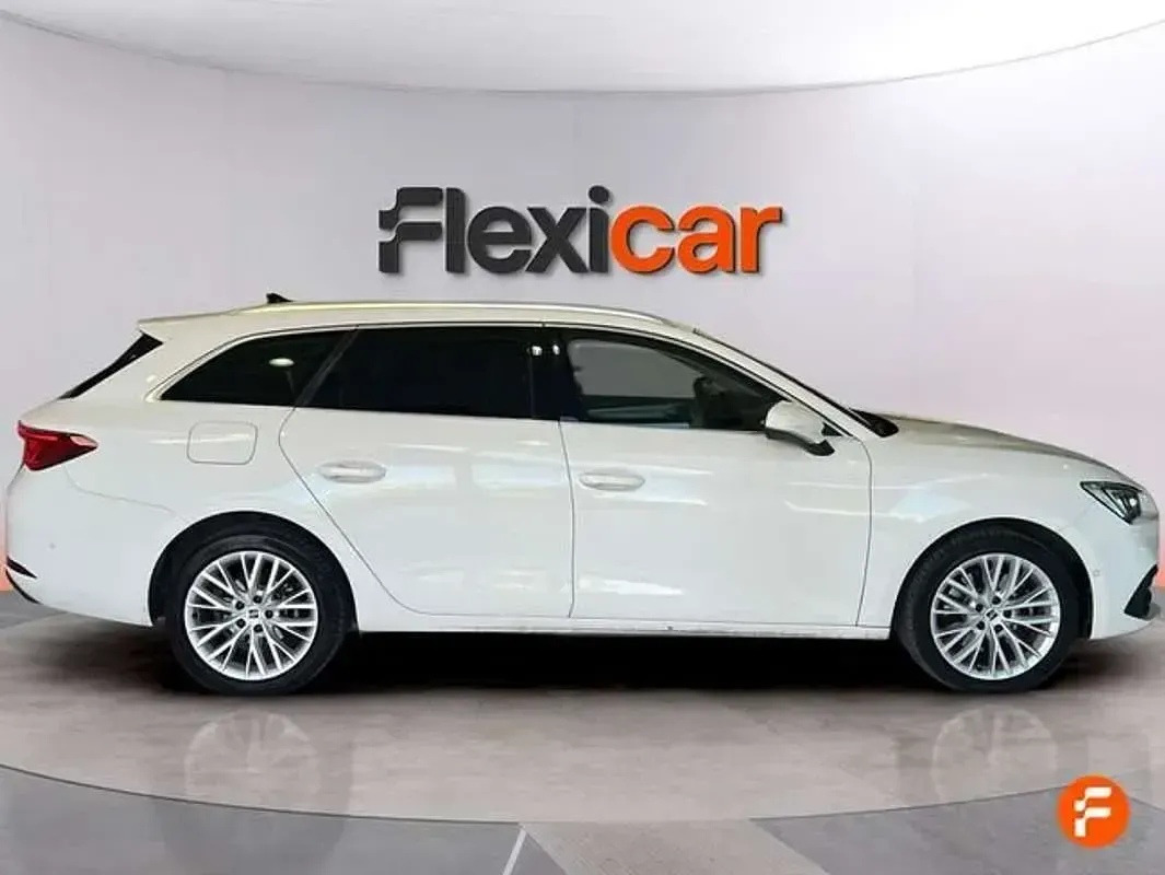 Usado Seat Leon XCELLENCE 205 CV (150 kW) 2021 Blanco Utilitario