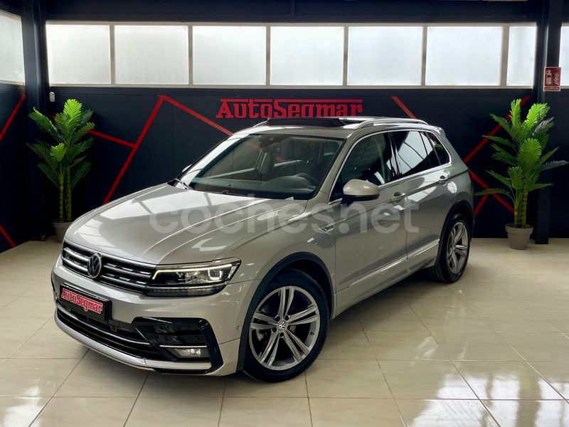Gris / plata Usado 2017 VW Tiguan Sportline SUV | 25.299 € (Caro) - Imagen 1/4