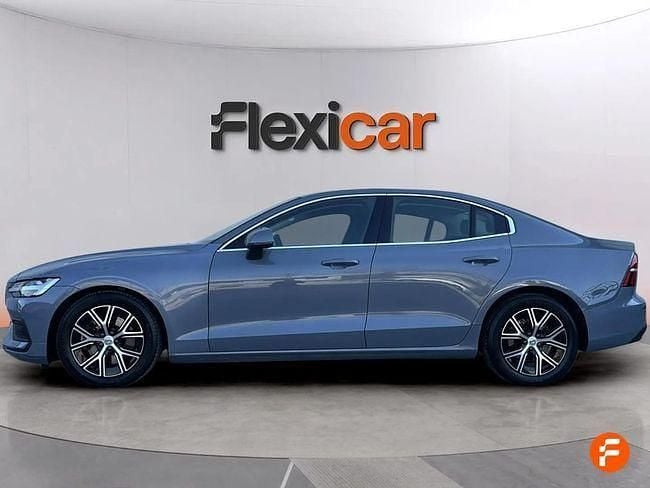 Usado Volvo S60 Core 197 CV (144 kW) 2023 Gris Berlina