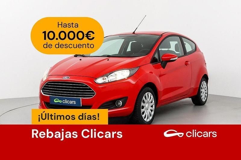 Rojo Usado 2014 Ford Fiesta Trend Utilitario | 8990 € (Precio justo) - Imagen 1/4