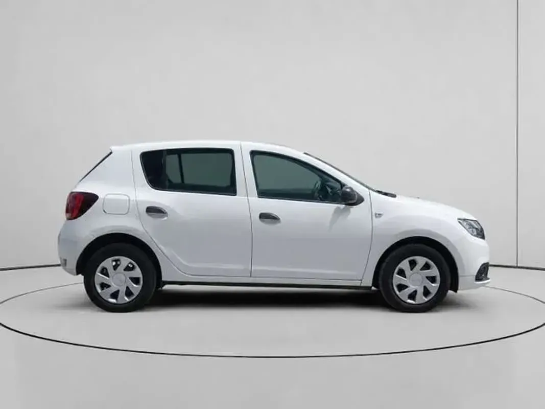 Usado Dacia Sandero Essentiel 75 CV (55 kW) 2020 Blanco Utilitario