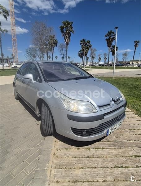 Usado Citroën C4 110 CV (80 kW) 2005 Gris / plata Berlina