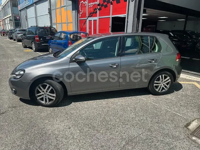 Usado VW Golf VI Advance 105 CV (77 kW) 2011 Gris / plata Utilitario