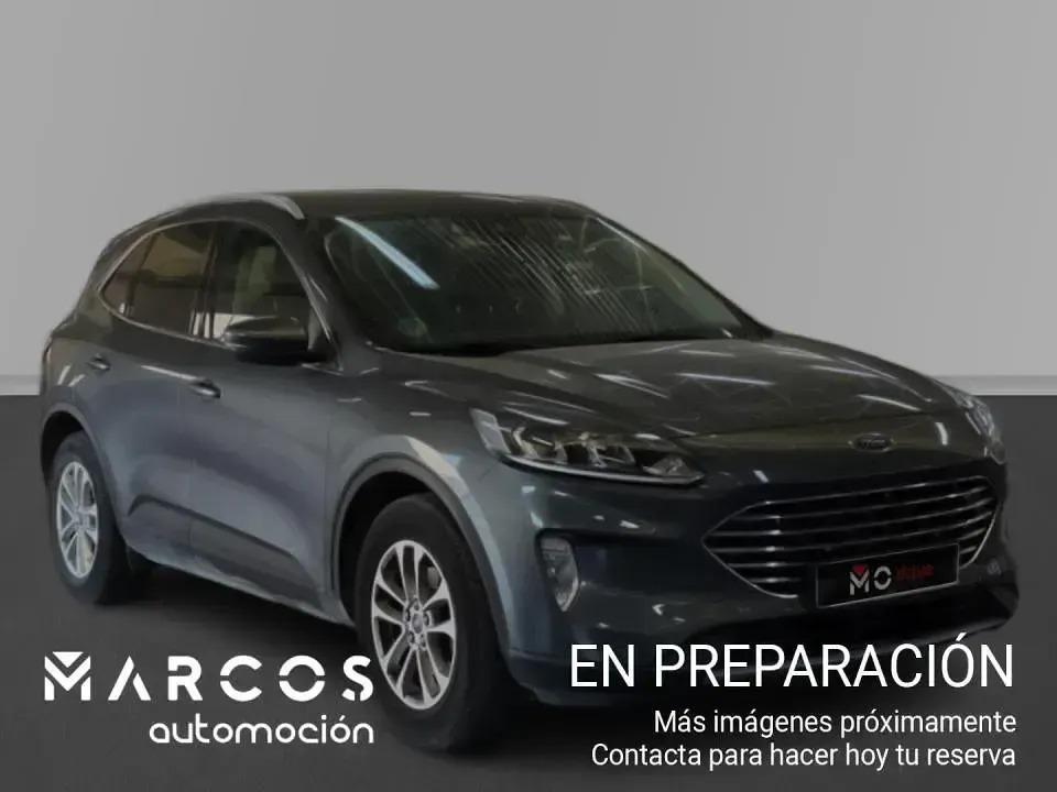 Usado Ford Kuga Titanium 120 CV (88 kW) 2020 SUV