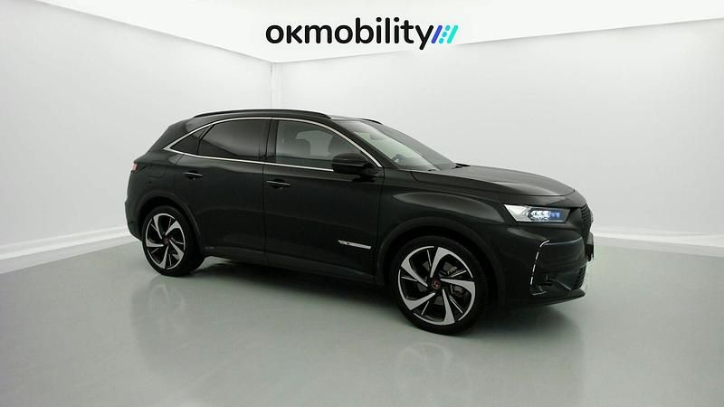 Usado DS Automobiles DS7 Crossback Performance Line Plus 300 CV (220 kW) 2022 Negro perla SUV