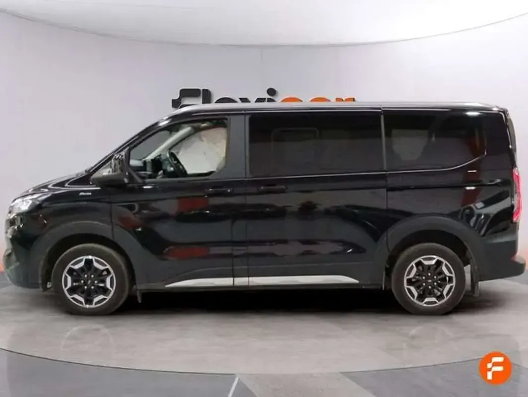 Usado Ford Tourneo Custom Active 150 CV (110 kW) 2024 Negro Van