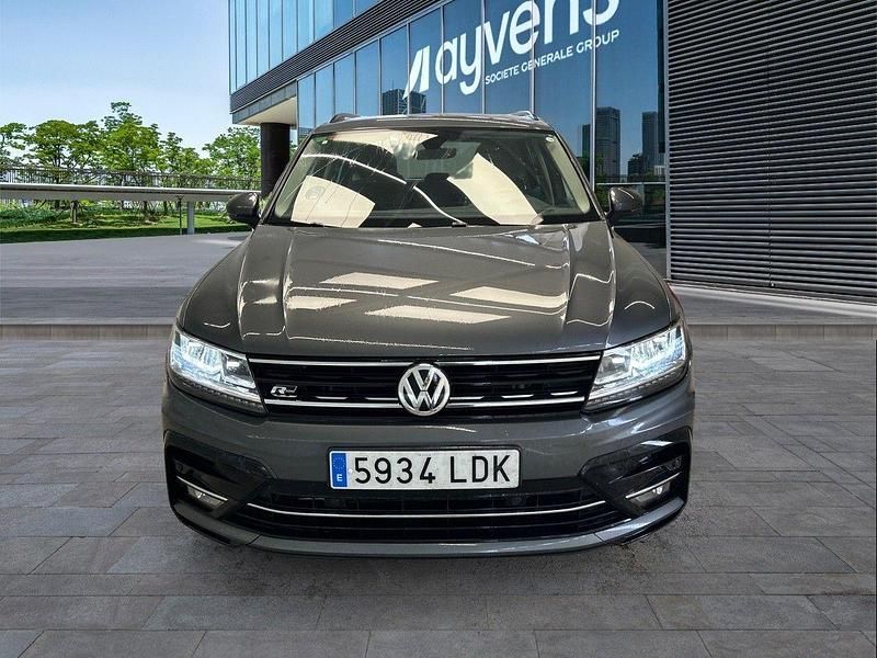 Usado VW Tiguan Advance 150 CV (110 kW) 2019 Gris SUV