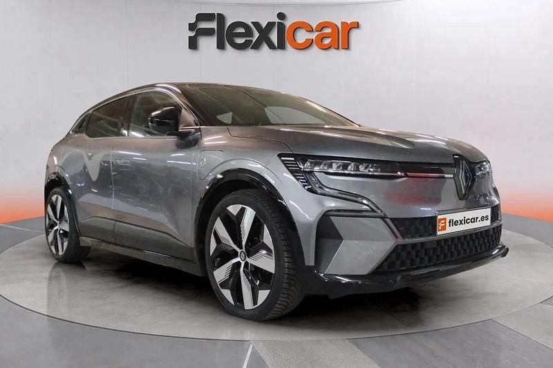Gris Usado 2023 Renault Mégane Iconic Berlina | 23.690 € (Super precio) - Imagen 1/4