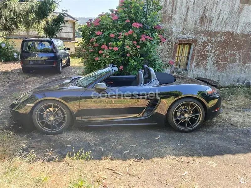 Usado Porsche 718 Boxster T 300 CV (220 kW) 2019 Negro Descapotable